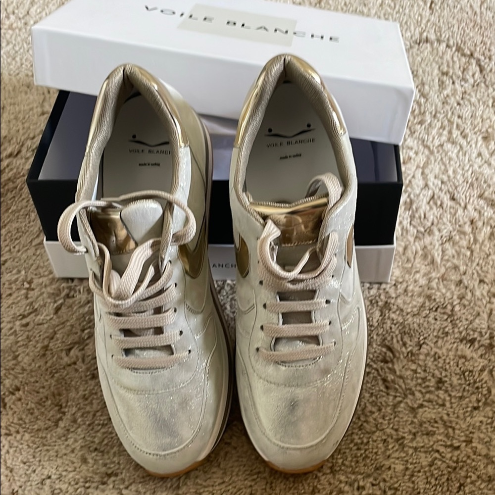 Voile Blanche Metallic Gold and Cream Platform Sneakers